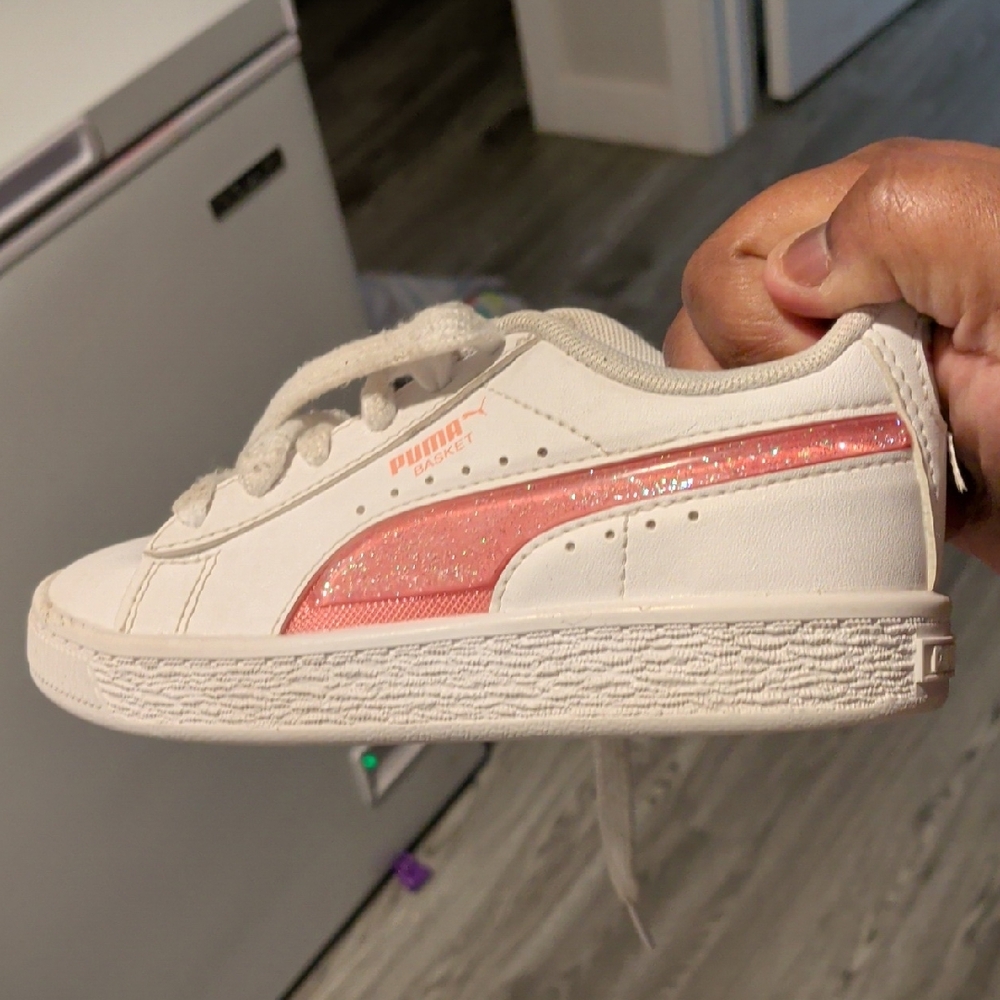 Puma White Sneakers with Glittery Pink Stripe